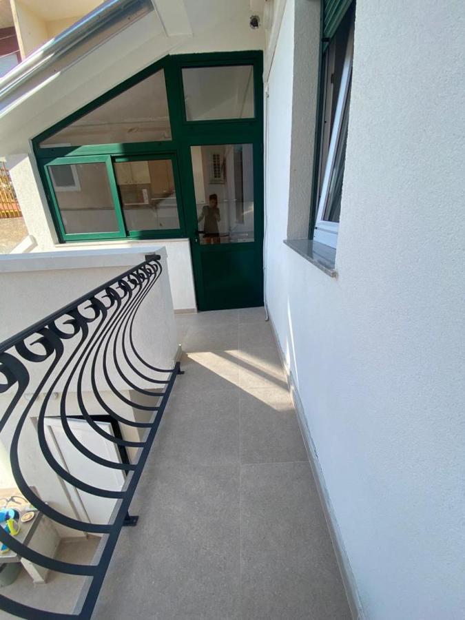 Duje & Roko Apartments Šibenik Eksteriør bilde
