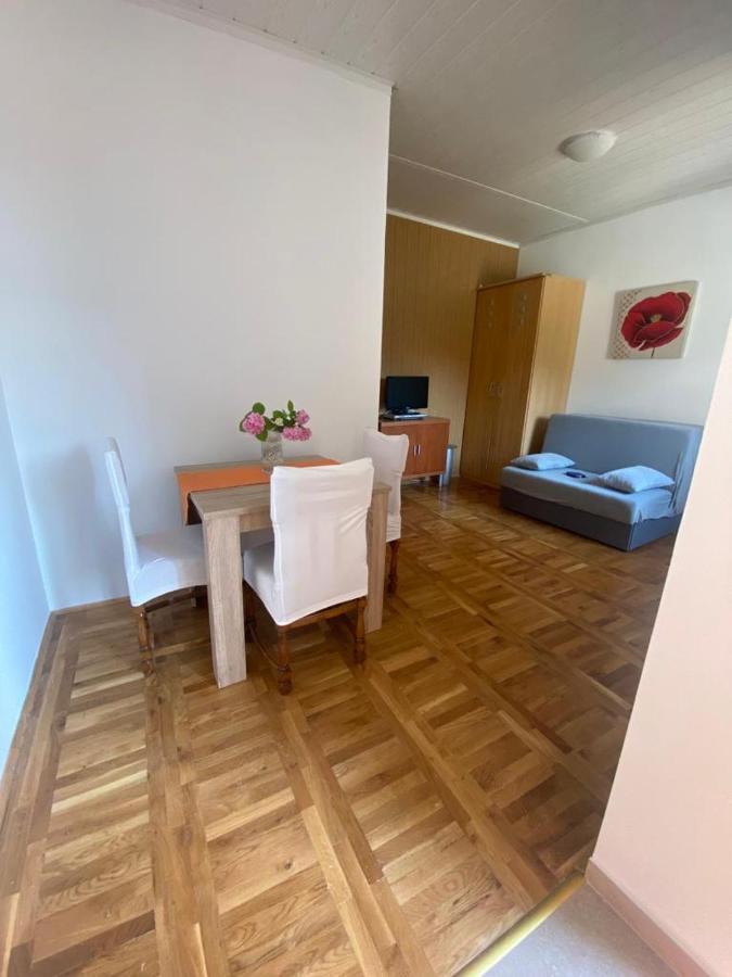 Duje & Roko Apartments Šibenik Eksteriør bilde