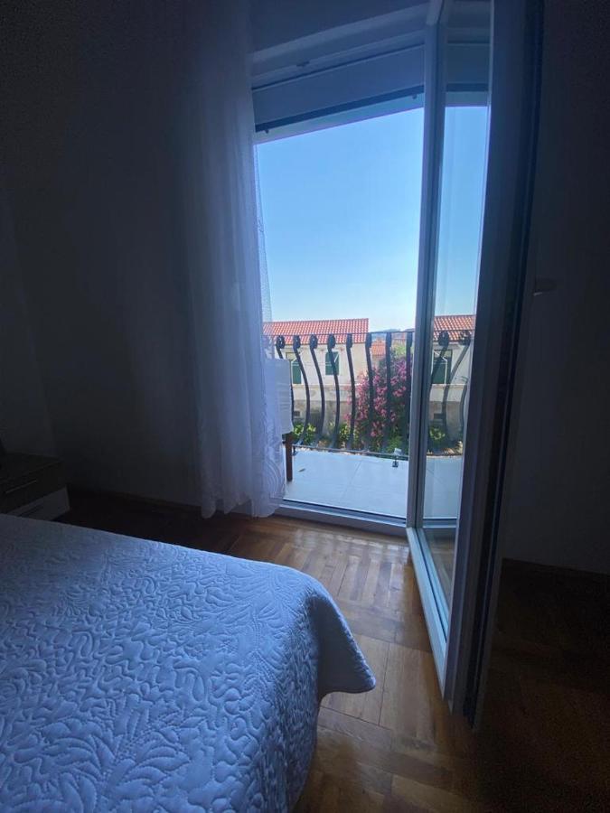 Duje & Roko Apartments Šibenik Eksteriør bilde