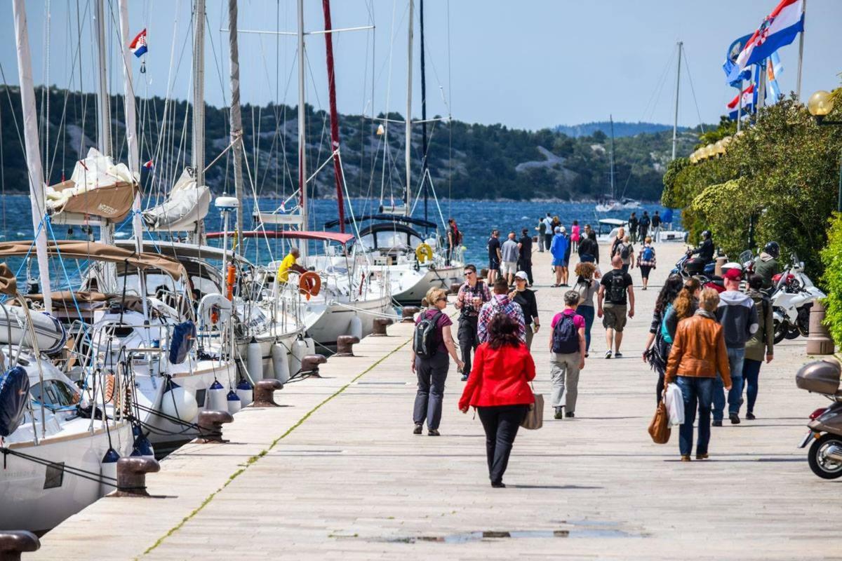 Duje & Roko Apartments Šibenik Eksteriør bilde