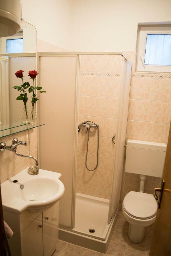 Duje & Roko Apartments Šibenik Eksteriør bilde